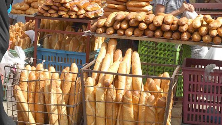نحو رفع أسعار الخبز