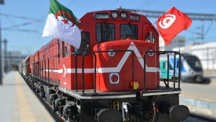 هذه أسعار ومواقيت سير القطار للخط الدولي الجزائر – تونس