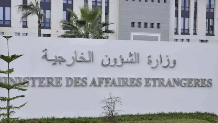 الجزائر تدين بشدة اعتماد الكيان قانونين لتقويض أنشطة “الأونروا”