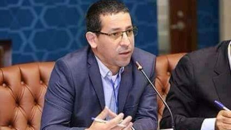 الاستاذ بلقروي شريف سرحان، البالغ من العمر 44 سنة