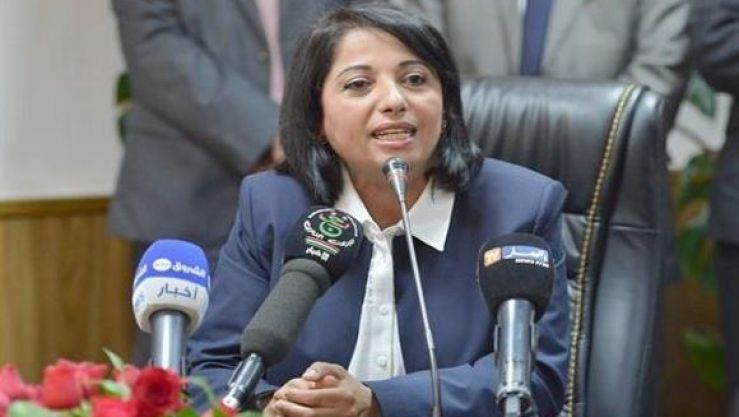 وزيرة البيئة والطاقات المتجددة فاطمة الزهراء زرواطي