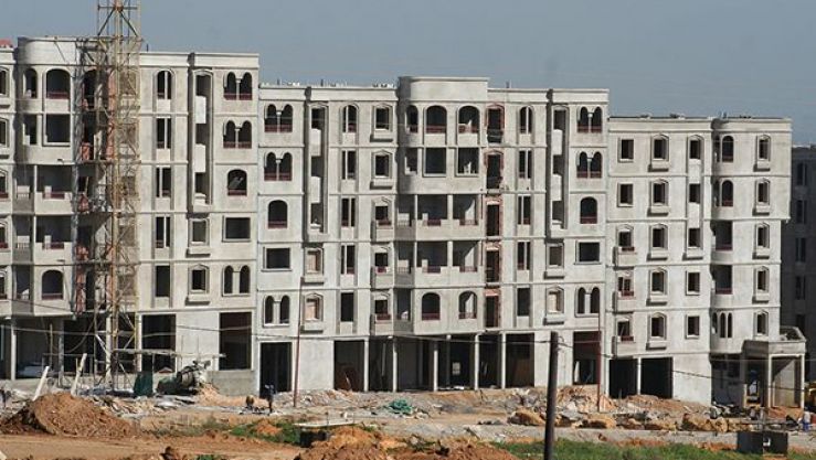 إنجاز السكنات