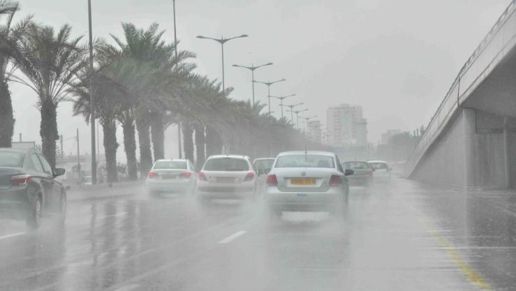 أمطار رعدية على عدة ولايات اليوم