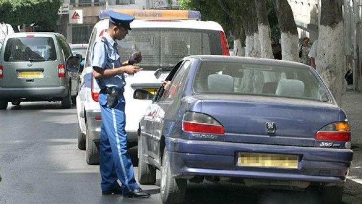 تاجيل العمل برخصة السياقة بالنقاط