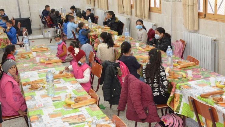 تدابير جديدة من وزارة الداخلية لتحسين ظروف الإطعام والصحة المدرسية