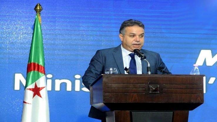 وزير السكن و العمران و المدينة عبد الوحيد طمار