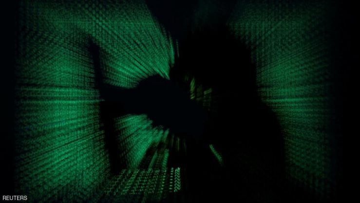 يتوارى الفيروس داخل الحواسيب مستغلا ثغرة في نظام ويندوز