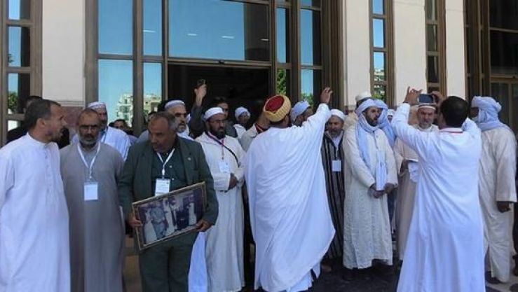 الأئمة