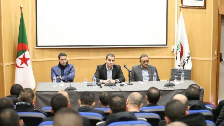 زطشي إجتماع سابق مع الحكام