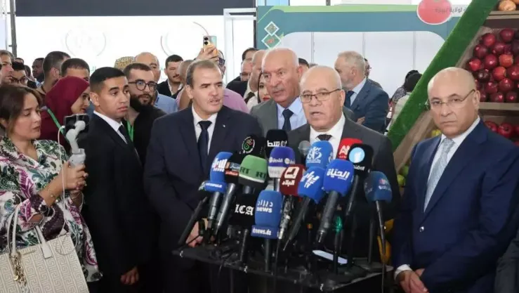 شرفة يبرز دور المعارض الترويجية في تصدير المنتجات الفلاحية للخارج