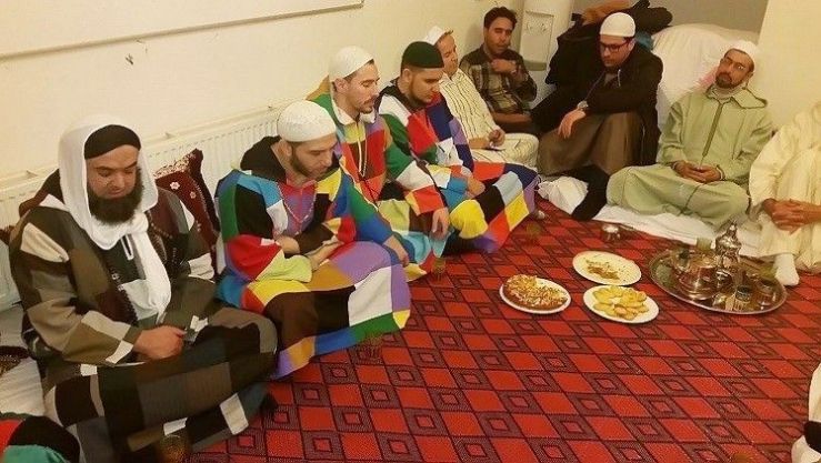 أتباع الطريقة الكركرية
