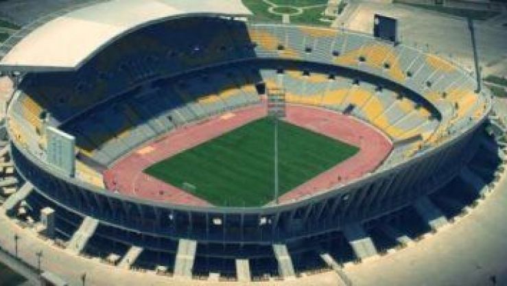 ملعب برج العرب