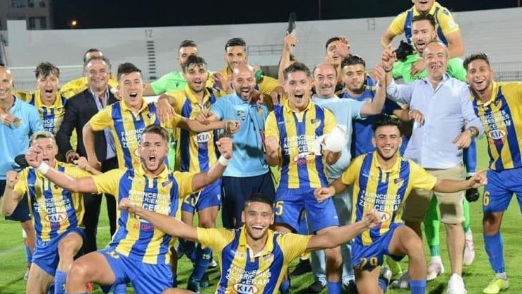 نادي بارادو