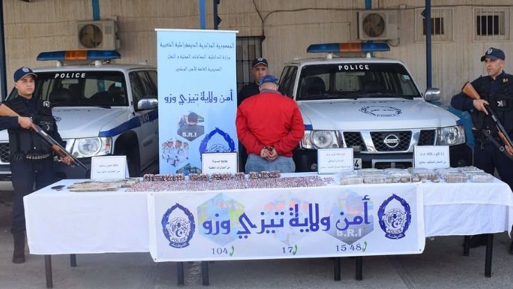 تيزي وزو: حجز 11 كلغ كيف و3638 كبسولة من المؤثرات العقلية
