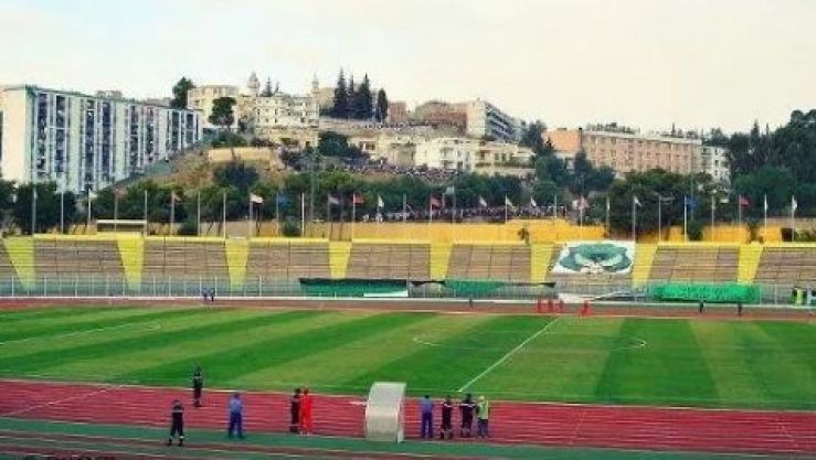 ملعب الشهيد حملاوي بقسنطينة