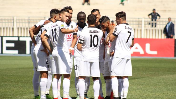 لاعبو وفاق سطيف