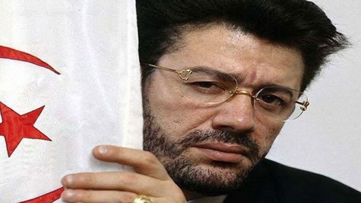 الفنان الراحل معطوب لوناس