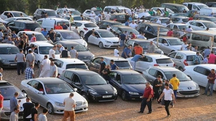 ... صورة من الأرشيف