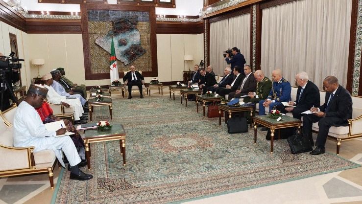الرئيس تبون يستقبل وزير الداخلية والأمن العام والإدارة الإقليمية النيجيري