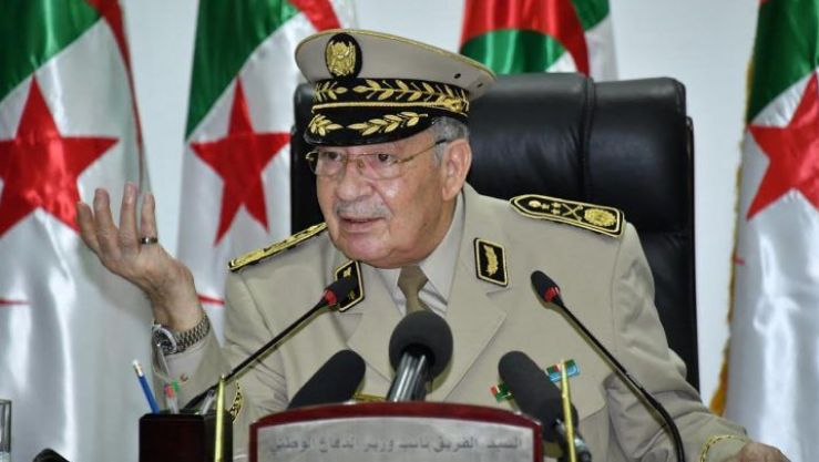الفريق أحمد قايد صالح، نائب وزير الدفاع الوطني، رئيس أركان الجيش الوطني الشعبي