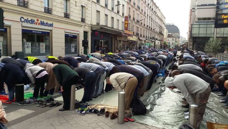 Prayers  on the Master of Messengers