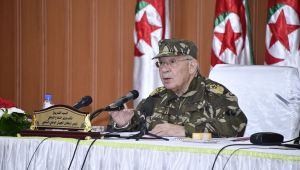 الفريق أحمد قايد صالح 