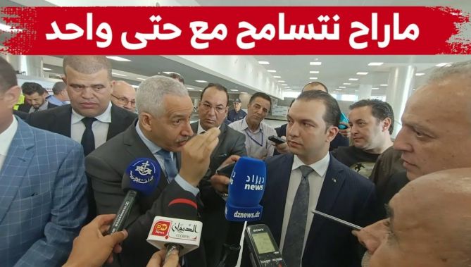 وزير النقل يشدد على ضرورة مراقبة الطائرات و الباخرات قبل اقلاعها