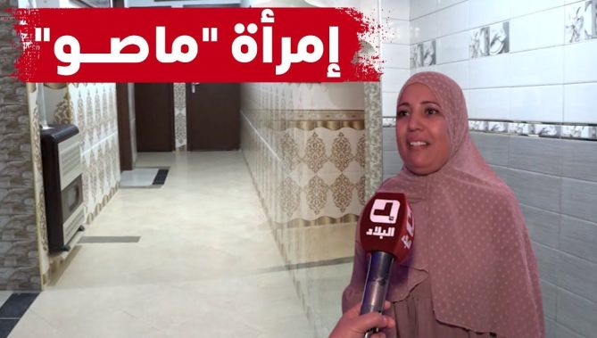 شاهد كيف اقتحمت إمرأة جزائرية مجال "البناء" وأبدعت فيه