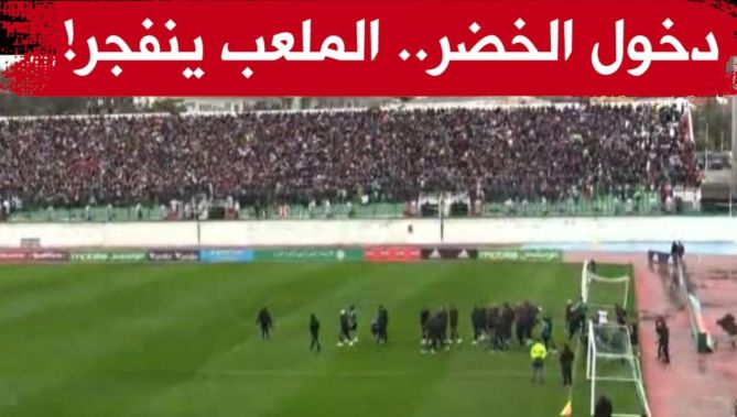 شاهدوا.. كيف انفجر ملعب #تشاكر بهتافات الأنصار لحظة دخول العناصر الوطنية لأرضية الميدان