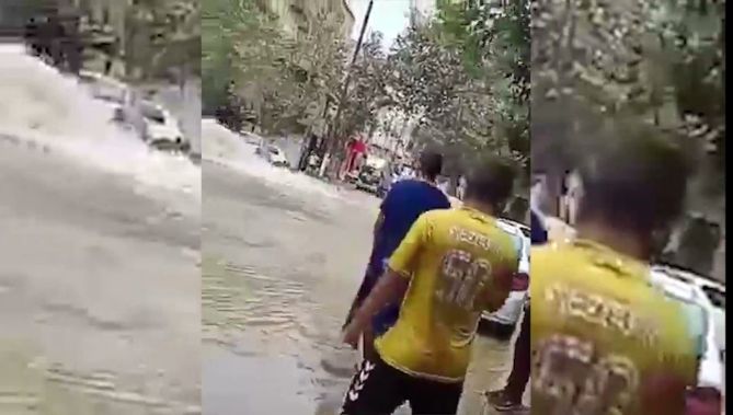 متداول ..إنفجار قناة المياه الرئيسية في حي البدر بالقبة (العاصمة )