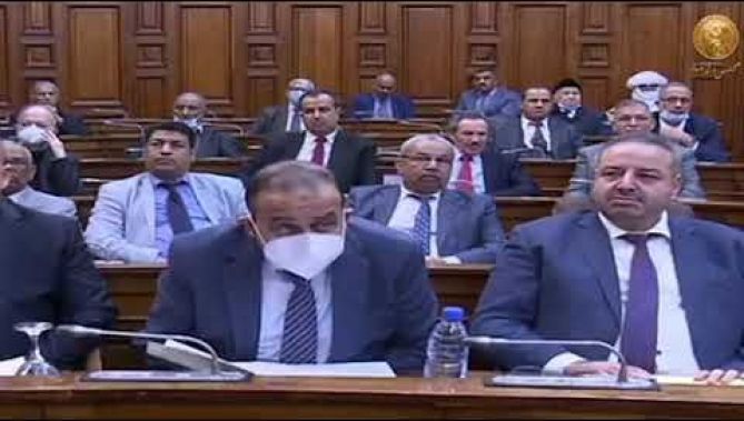 نواب مجلس الأمة يوافقون بنعم على قانون المالية 2022