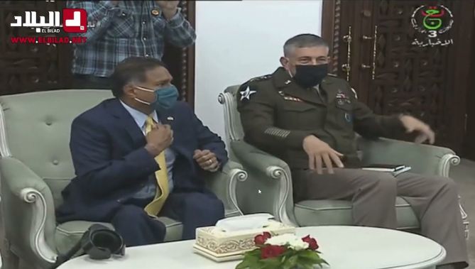 الرئيس تبون يستقبل القائد العام للقوات الأمريكية في إفريقيا "أفريكوم" الجنرال تاونسند