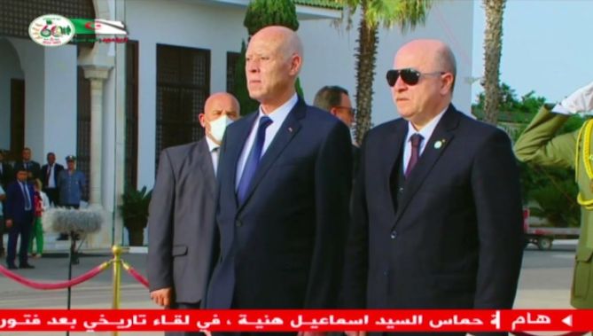 الرئيس التونسي #قيس_سعيد يغادر الجزائر بعد حضوره مراسم الاحتفالات المخلدة لستينية الاستقلال.. شاهد: