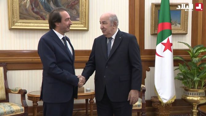 رئيس الجمهورية يستقبل وفدا من مجلس تجديد الاقتصاد الجزائري بمقر الرئاسة
