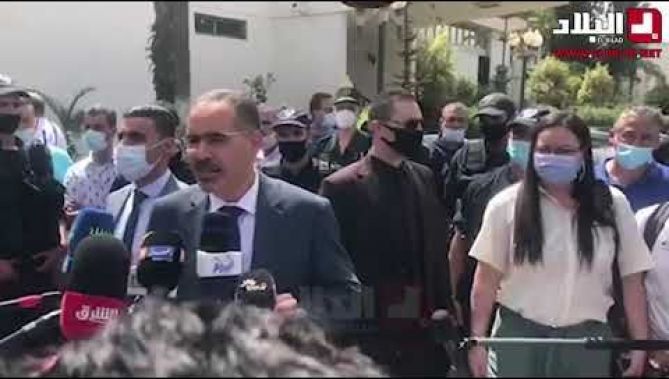 وزير الشباب و الرياضة : البث تم و كل حسب قدرته على إلتقاط موجات البث