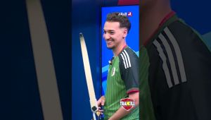 #حسان حطولو البالون فوق راسو والسيد حاب يتير عليه بفليشة.. شوف كيفاش خلاصت عليه🤣🤣