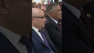 الرئيس تبون يقلّد نظيره اللبناني وساما من المصف برتبة " أثير"